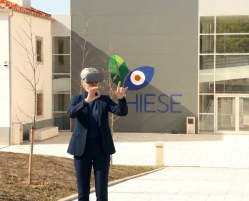 inovação tecnológica investigação aplicada transformação digital inteligência artificial empresas realidade virtual empresas realidade aumentada empresas realidade mista XR Portugal laboratório XR laboratório inovação tecnologia imersiva soluções XR soluções IA ambientes imersivos prototipagem digital simulação virtual inovação empresarial inovação industrial tecnologias emergentes I&D empresas projetos inovação ANI SIFIDE projetos I&D investigação e desenvolvimento inovação financiada consórcios inovação incentivos inovação inovação empresarial Portugal investigação aplicada empresas transferência tecnologia immersive room sala imersiva ambiente imersivo laboratório realidade virtual laboratório inteligência artificial experiências imersivas formação imersiva simulação XR treino virtual realidade virtual formação saúde digital bem-estar digital XR saúde IA saúde tecnologia saúde formação tecnológica formação IA capacitação digital inovação educação simulação médica virtual